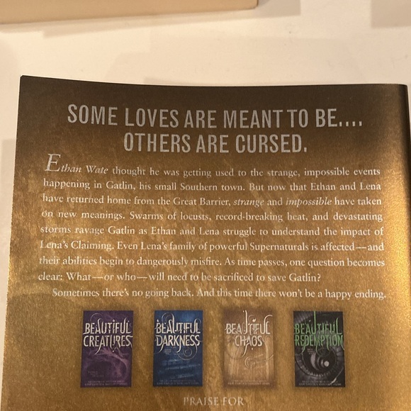 NWT Set of 4 “Beautiful Creatures” Novels - Picture 8 of 9